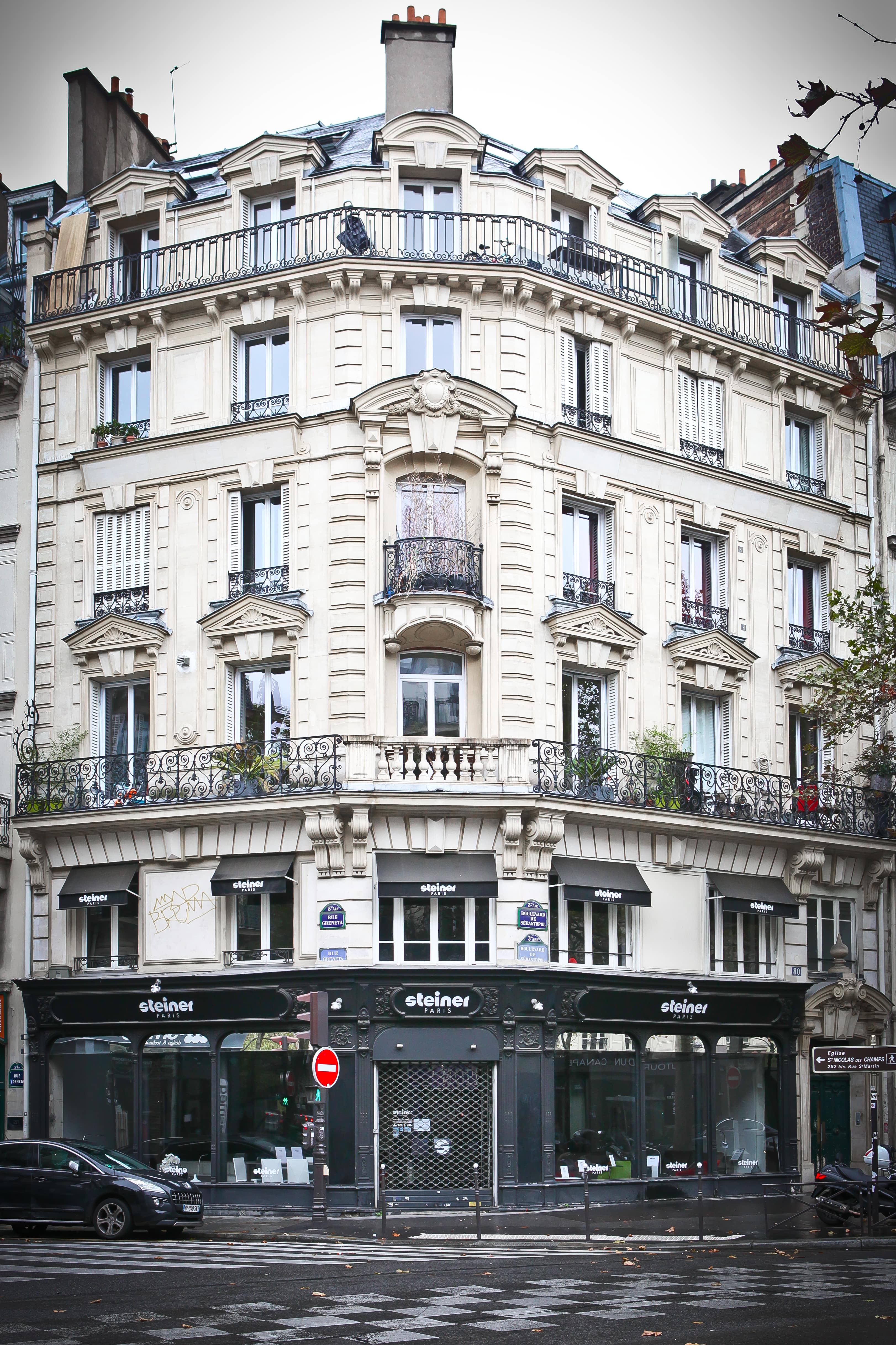 Immeuble de grand standing, Boulevard Sebastapol, au sein duquel le groupe détient des actifs